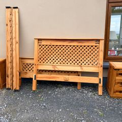 Bedroom set