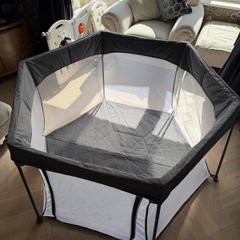 Play Pen