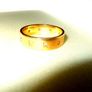 Vintage Hallmarked 9ct Gold/Diamond Ring Image 4
