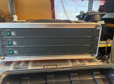 Kramer VP-12NHD UXGA distribution amplifiers with CAT 5 taps