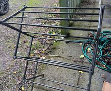 Clothes drying rack