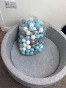 Ball pit