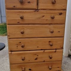 Chest of drawers 120H x 80w x 45D