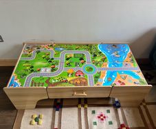 Train table - Reversible.