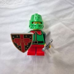 LEGO Christmas Elf Knight Minifigure