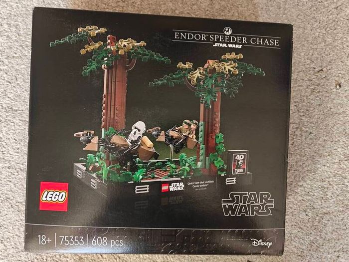 Lego Star Wars Endor Speeder Chase 75353