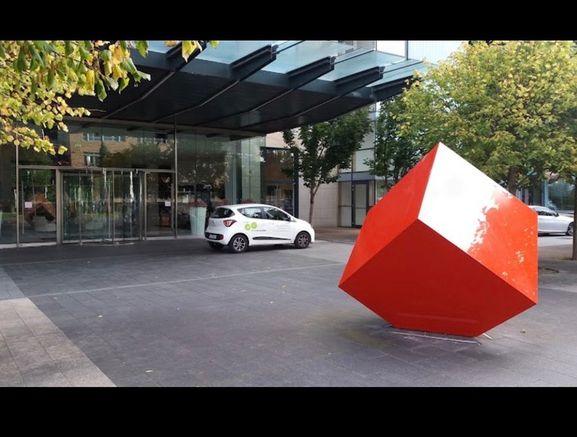 Parking space for rent d18