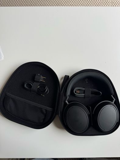 Sennheiser Momentum 4