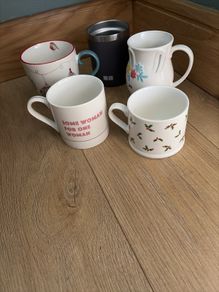 mugs