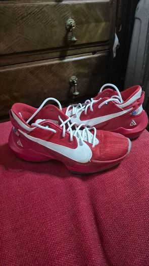 nike freek basketball shoe's