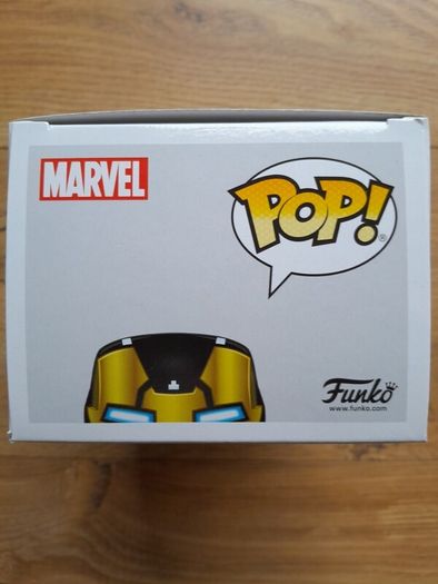 Funko Marvel: Iron Man Bundle