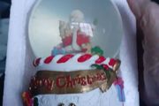 Tippeary Crystal musical chriatmas santa waterball