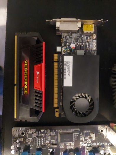 Motherboard - CPU - GPU - RAM