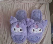 sanrio kuromi slippers