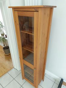 display cabinet