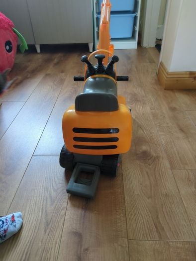 Excavator toy