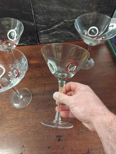 4 Delpihi Martini Glasses