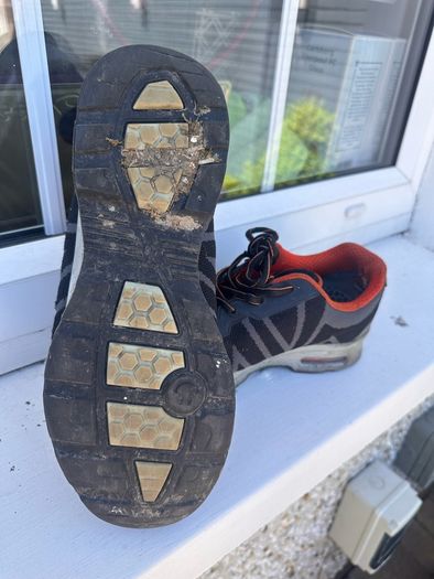 Work boots size 40 steel toe