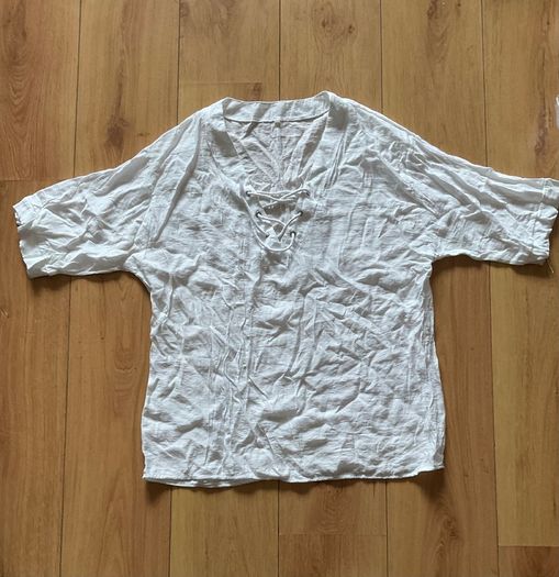 Beautiful Ladies Summer Top size L 14-16