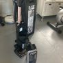 shark vacuum Image 7