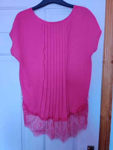Creation L pink top with lace size UK12 EU40 Perfect condition Postage included