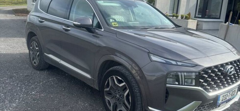 Hyundai Santa Fe 2023