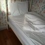 Single metal bed frame with crystal finials Image 2