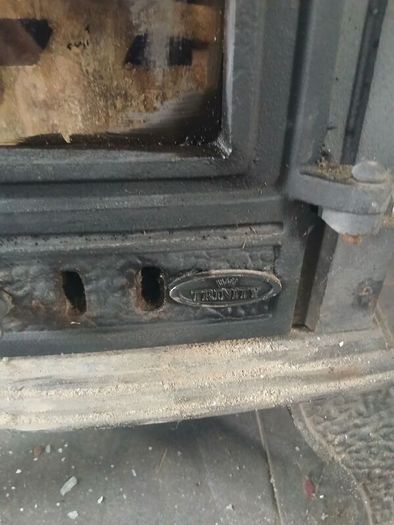 solid fuel stove heat blower and childproof fence