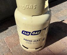 Flogas Propane 10.9kg Gas Cylinder