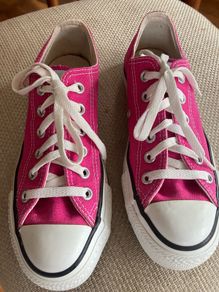 Offers Welcome- Converse All Star Trainers - Size 37.5