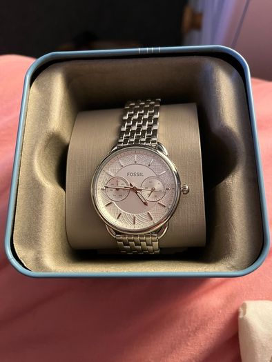 womens watch