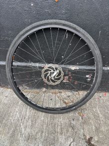Front disk brake wheel