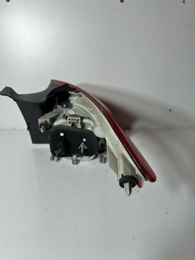 PEUGEOT 2008 Mk1 2016 Left Outer Taillight 9814747880 A1l2b84s