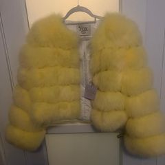 fur coat