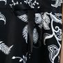 Pretty skirt size 14 zip closing to  side worn once Image 2