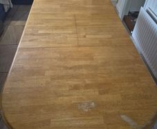 Extendable wooden dining table
