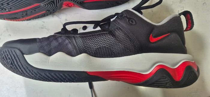 Basketball Shoes Nike Giannis Immortality 3  Size 7 Uk