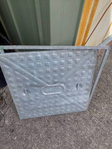 Manhole cover