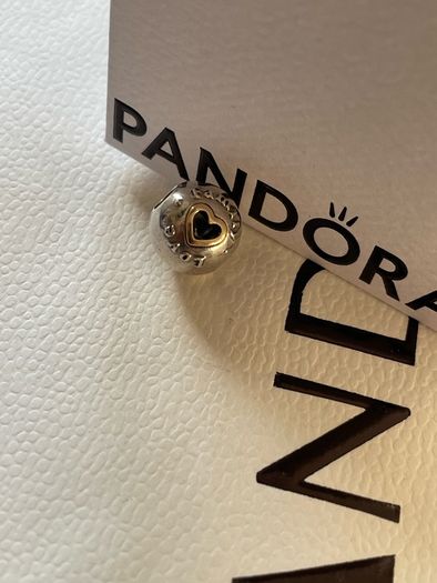 Pandora Charm clip Family and Love Heart Clip Charm With 14k Gold Heart new