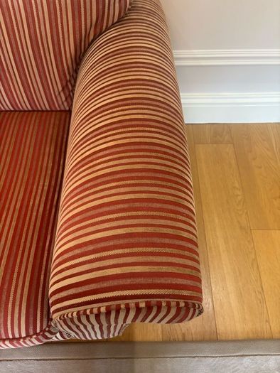3 piece suite of furniture