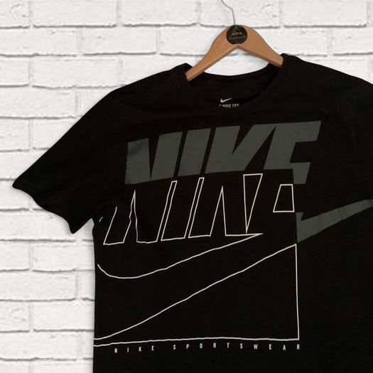 Nike T-Shirt