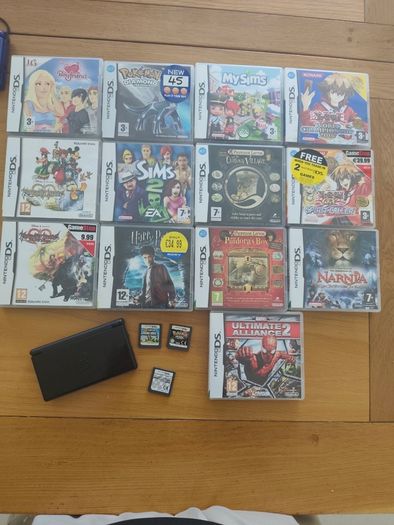 Nintendo DS Lite Bundle