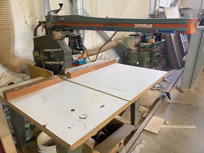 Radial Arm Saw