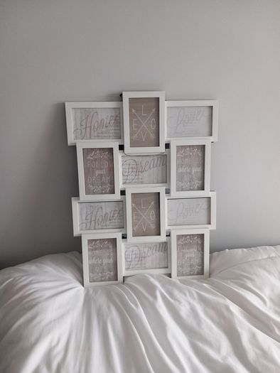 picture frame.  Holds 12 pics