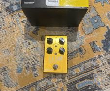 Source Audio L.A Lady