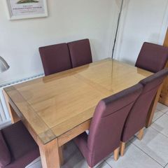 Table and 6 chairs