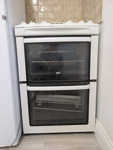Gas hob and oven