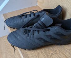 Adidas soccer boots astro Size 9.5 UK