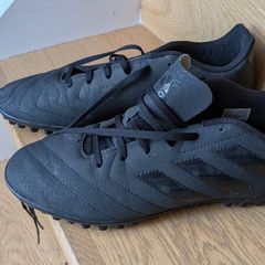 Adidas soccer boots astro Size 9.5 UK