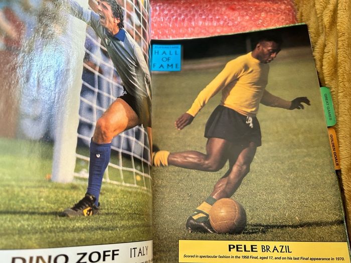 World Cup 90 Sticker Collection binder